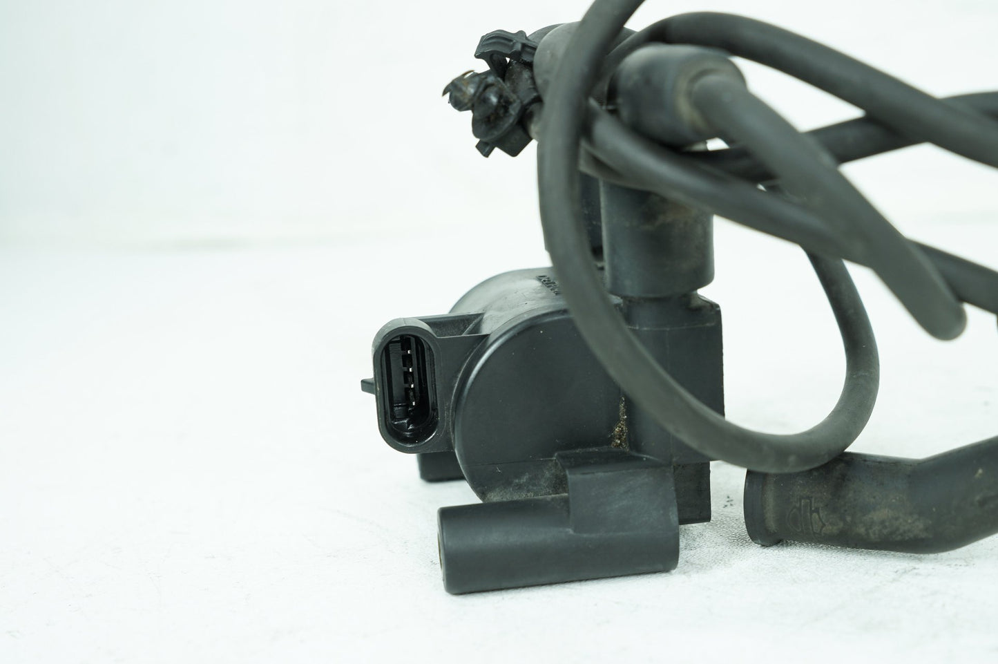 2008 - 2016 Harley-Davidson Touring Road Glide Ultra Ignition Coil Spark Plugs Cable 31696-07A