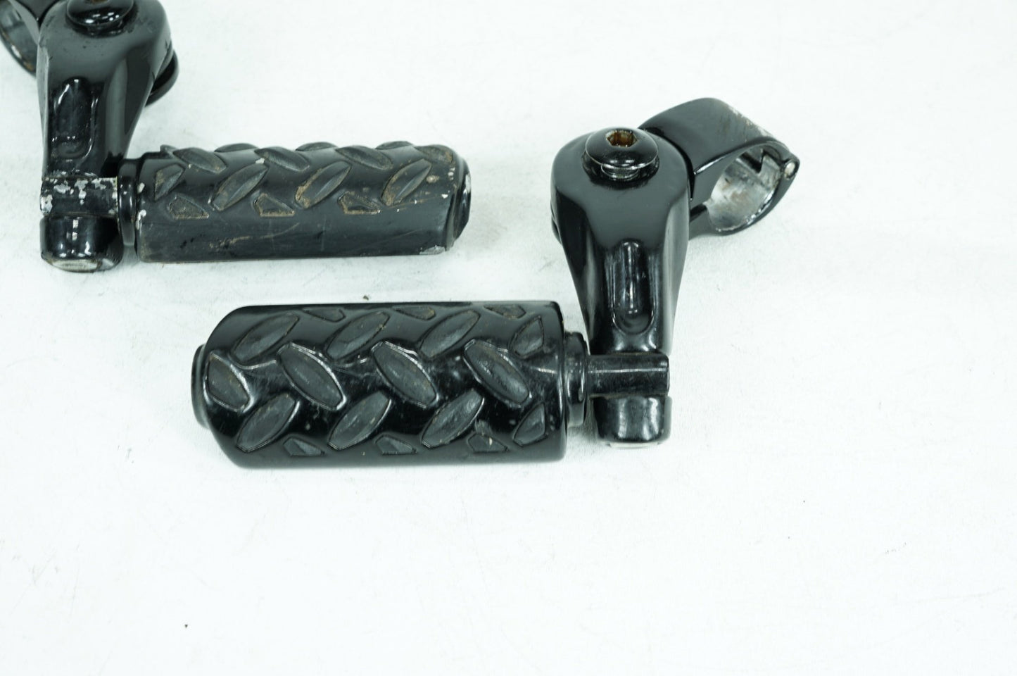 2008 - 2016 Harley-Davidson Touring Street Glide Front Right Left Highway Foot Pegs 33937-03