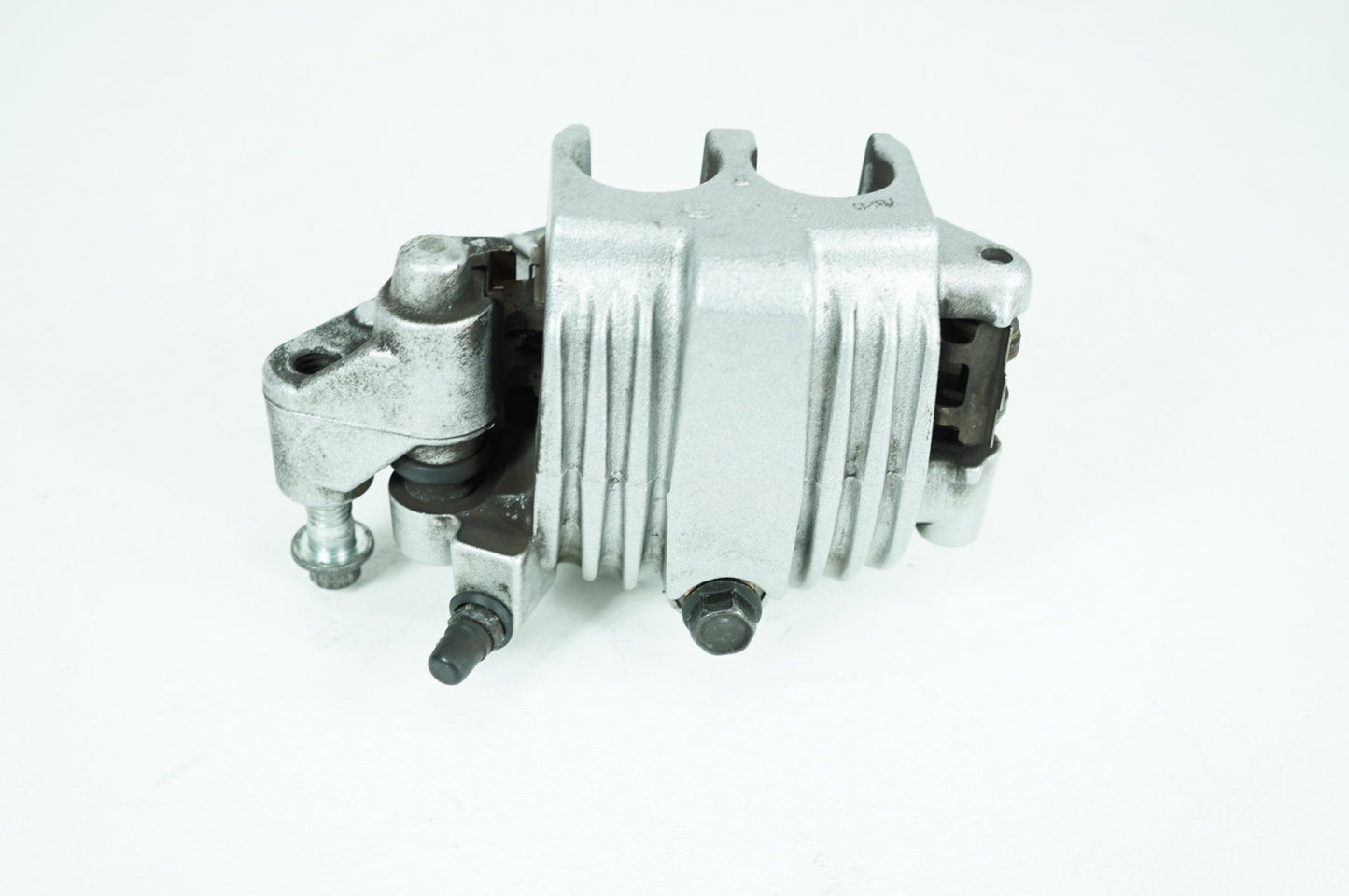 2004 - 2013 Harley-Davidson Sportster  Front Left 1 Brake Caliper 44121-07