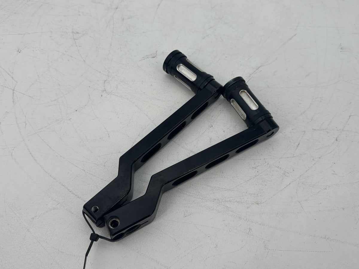 2008 Harley Touring Electra Glide Gear Shifter Lever Pedal Pedals CNC Edge Cut