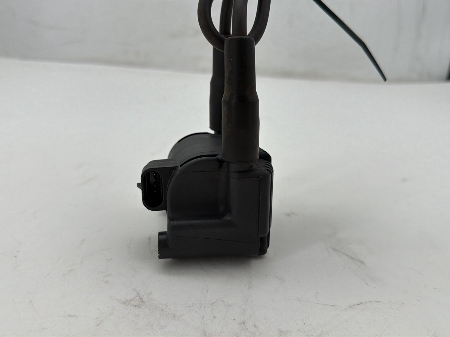 2008 Harley Dyna Fat Bob FXDF OEM Ignition Coil Spark Plugs Cable