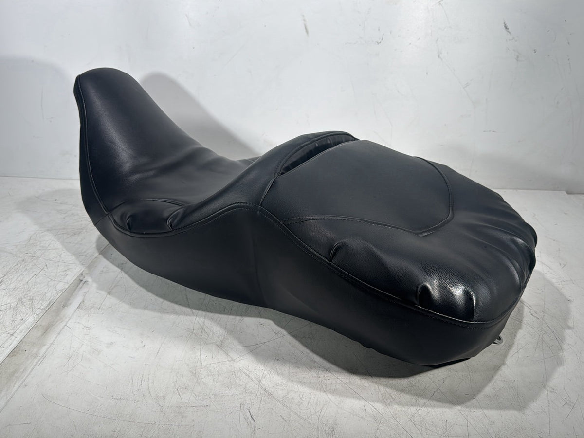 1998 Harley Touring Electra Glide Ultra OEM Passenger Rider Driver Seat Saddle