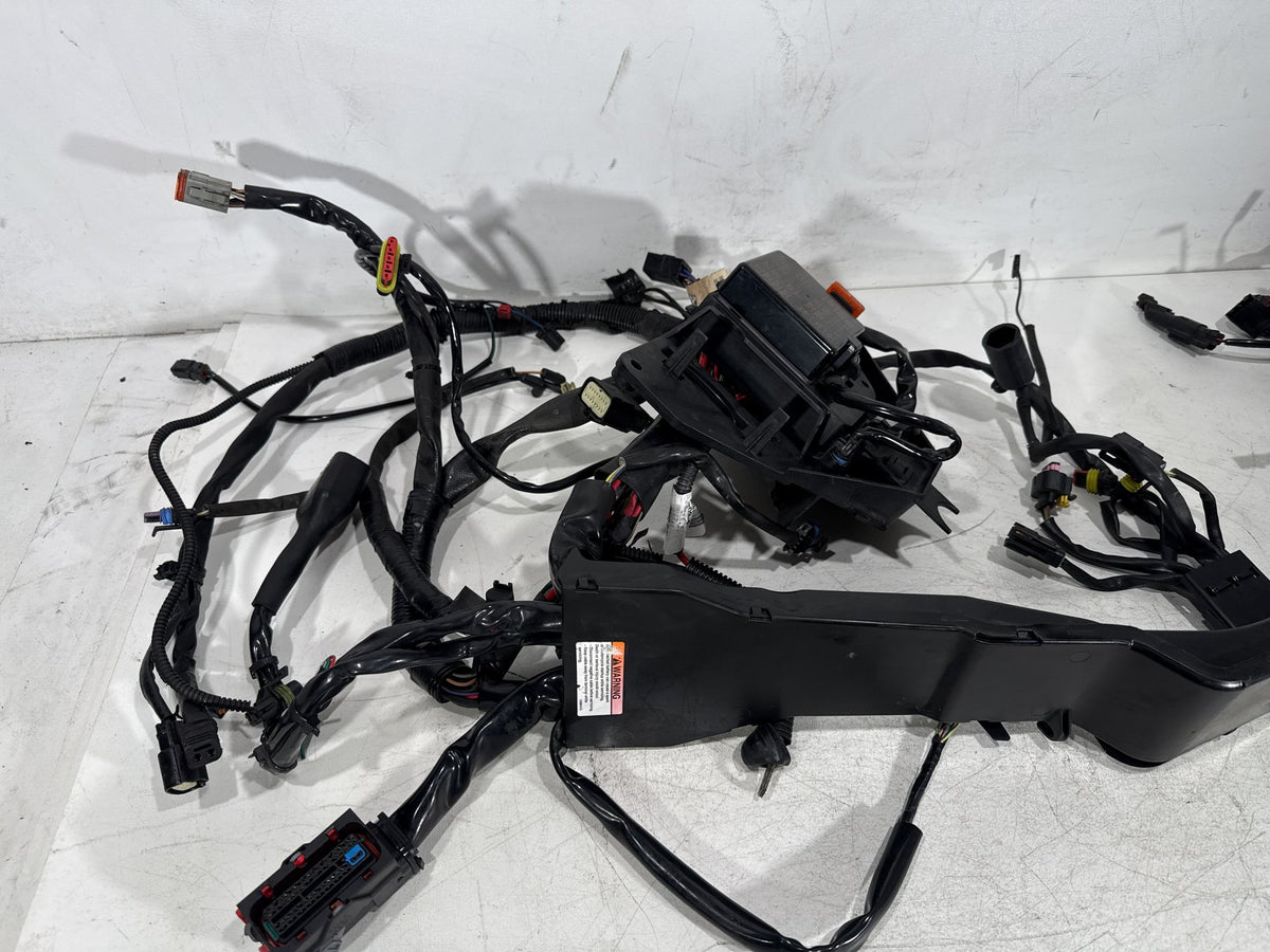 2010 Harley Road King Touring Police OEM Main Wire Wiring Harness Loom NON-abs