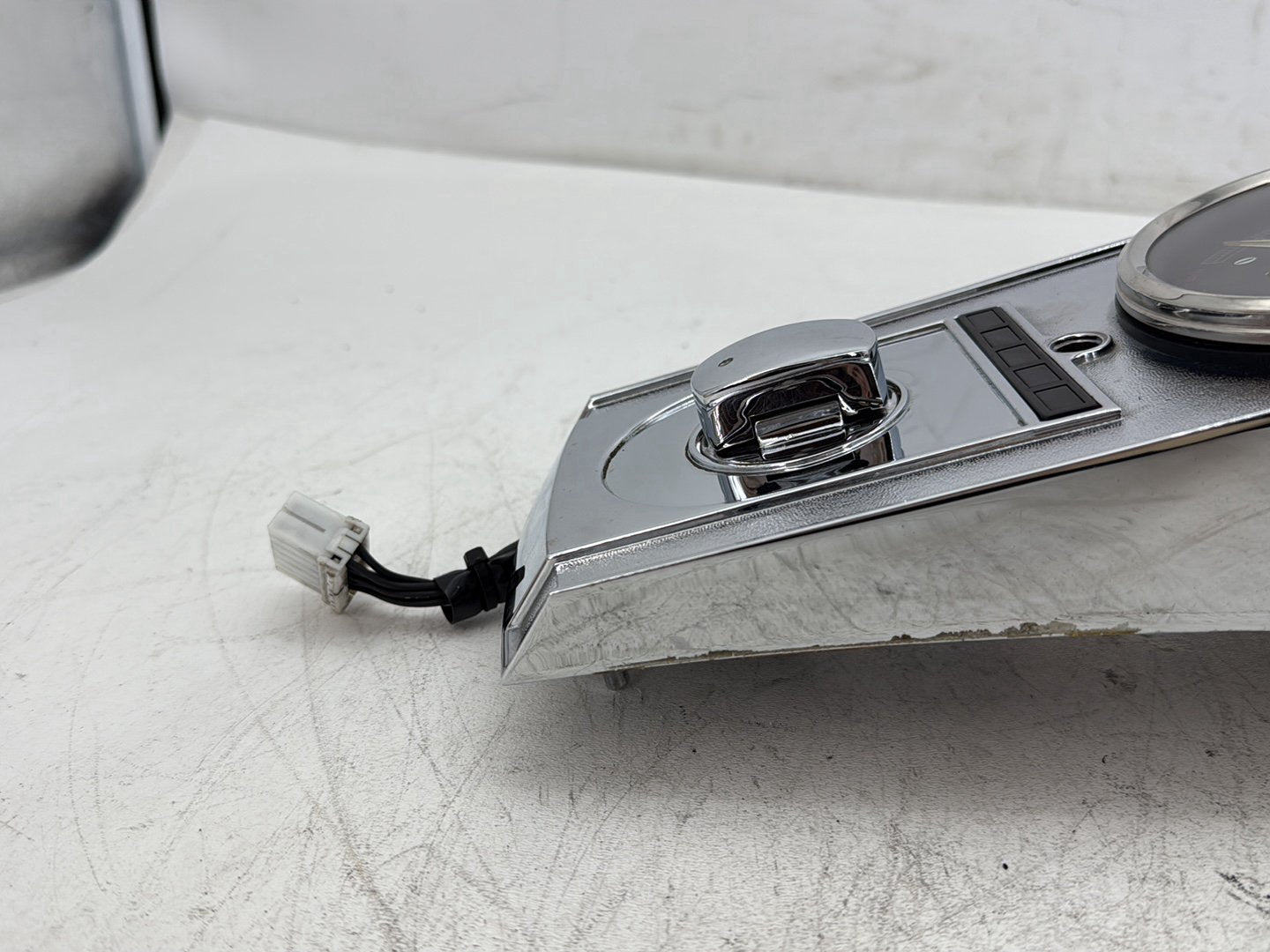 1998 Harley Softail Custom FXSTC OEM Fuel Tank Dash Console Speedometer NOKey