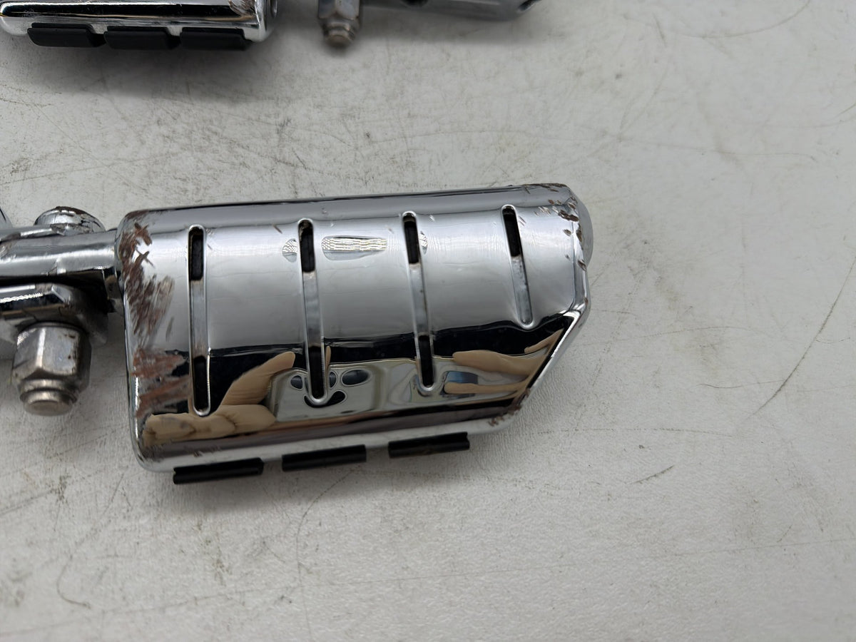 2012 Harley Street Glide Touring FLHX OEM Front Right Left Highway Foot Pegs