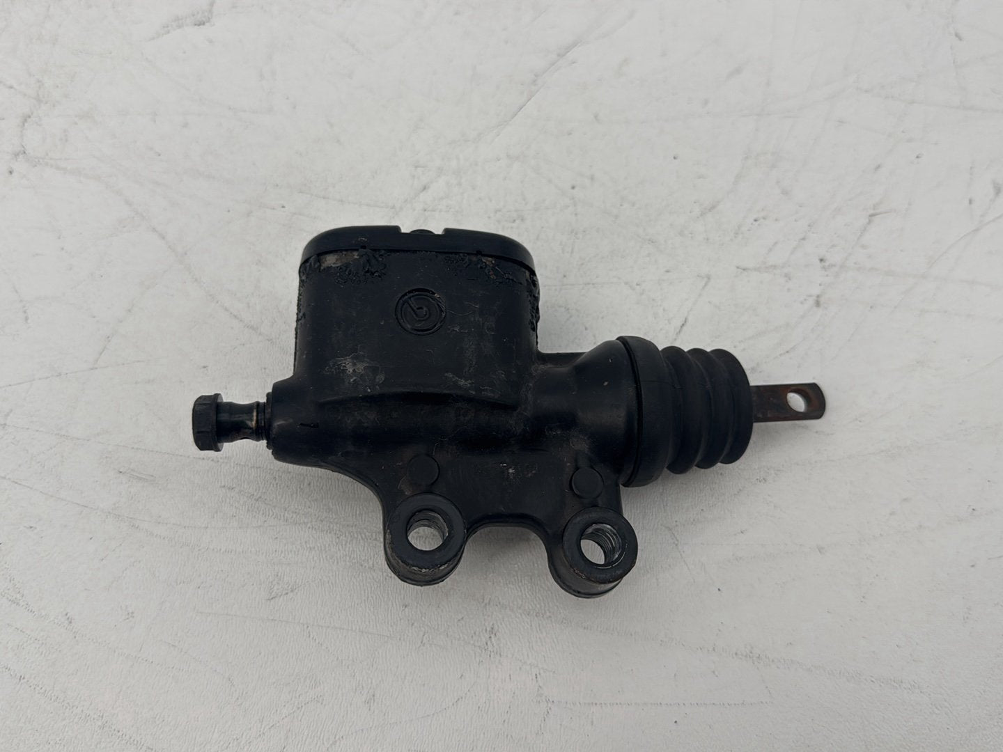 2008 Harley Touring FLHT Electra Glide OEM Rear Brake Master Cylinder Reservoir