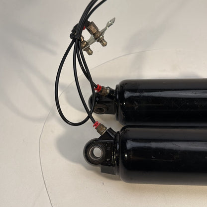 1984 - 1998 Harley-Davidson Touring Road King Police Rear Left Right Shock Absorbers 54632-98