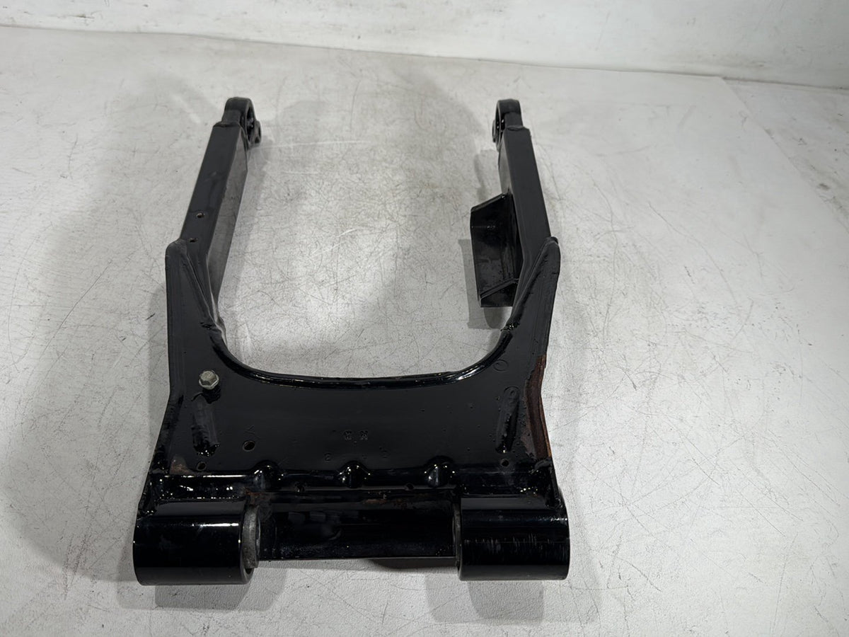 2007 Harley Electra Glide Touring Ultra OEM Rear Fork Swingarm Swing Arm
