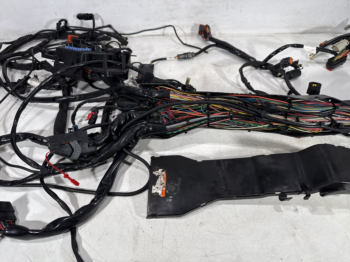 2011 Harley Electra Glide Touring Ultra OEM Main Wire Wiring Harness Loom ABS