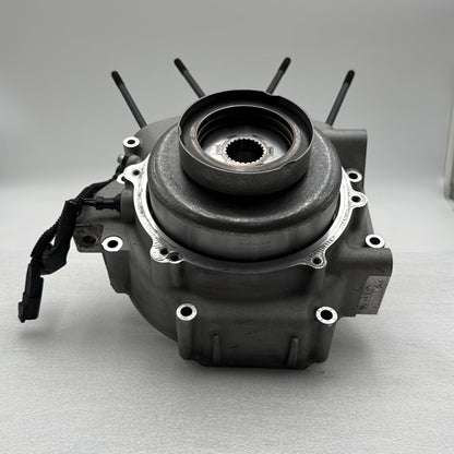 2010 Harley Dyna FXD Super Glide OEM Engine Crankcase Shaft Motor Crank Case
