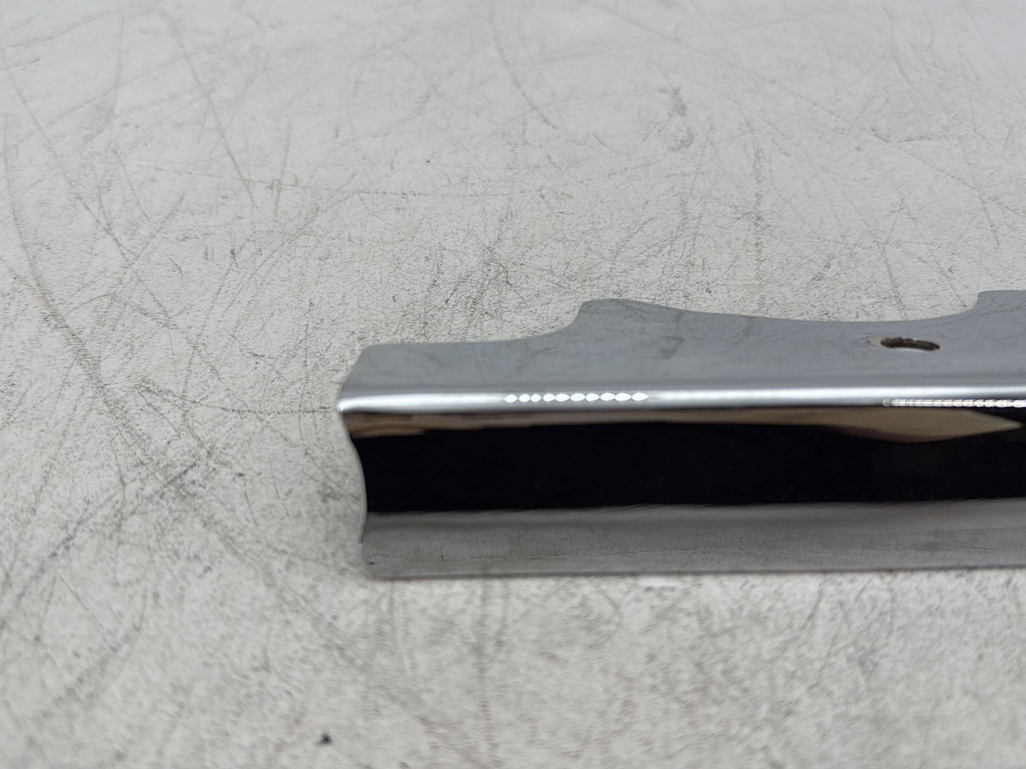 2000 Harley Dyna FXDWG Wide Glide OEM Front Fork Bracket Cover 45685-93