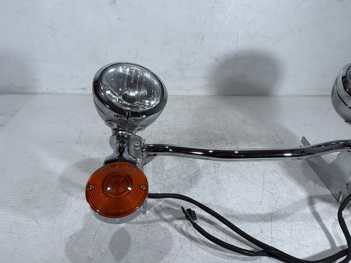 2007 Harley Electra Glide Touring OEM Front Turn Signal Indicators Aux Light Bar