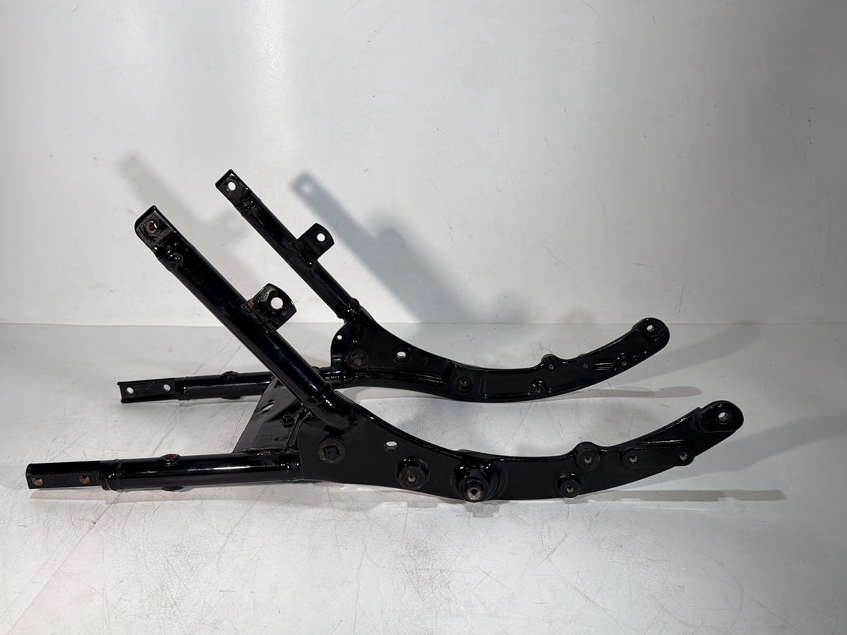 2008 - 2016 Harley-Davidson Touring Electra Glide Ultra Rear Sub Frame Subframe Tail Rail 	48079-09BHP