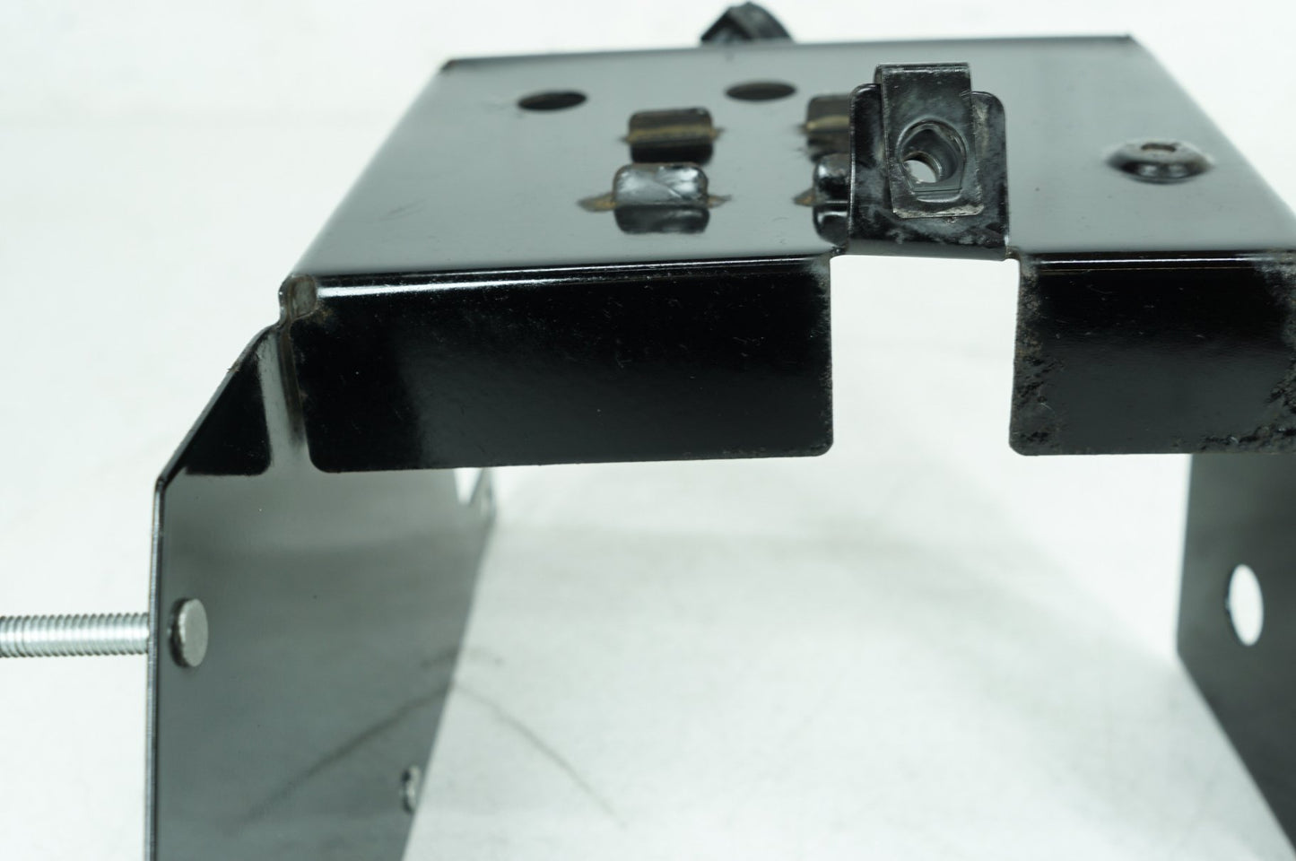 1999 - 2006 Harley-Davidson Touring Street Glide Battery Tray Bracket Holder Carrier  	66281-02A