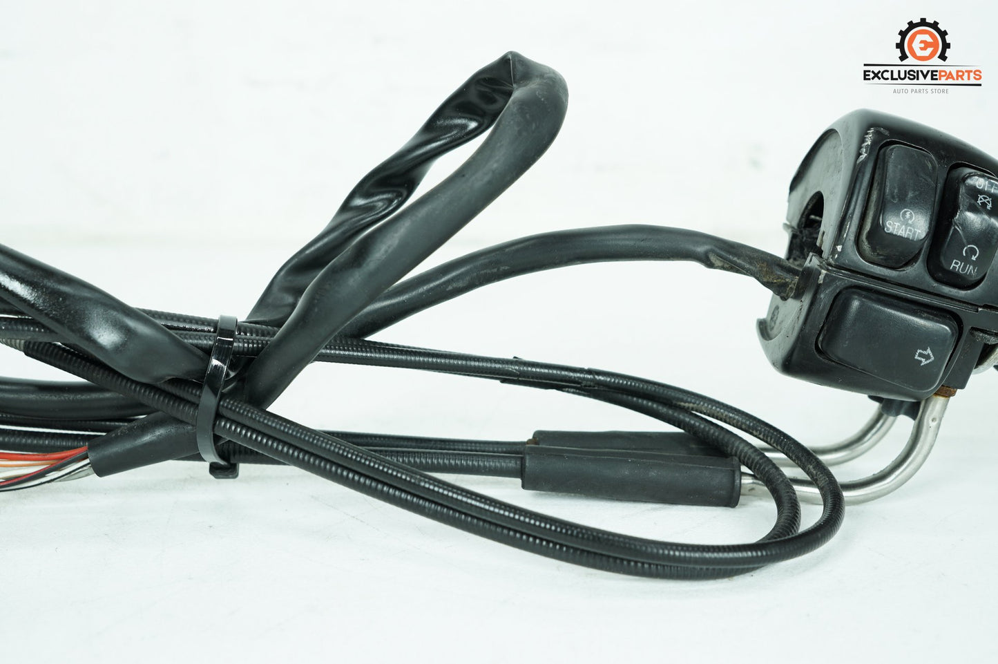 2000 - 2006 Harley-Davidson Softail Heritage Classic Right Engine Start Kill Switches Controls 71684-06A