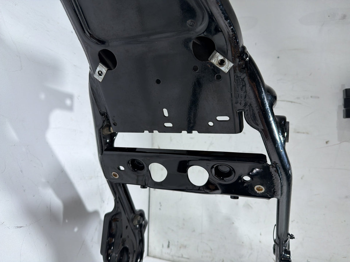 2011 Harley Electra Glide Touring Ultra OEM Body Main Frame Chassis SLVG
