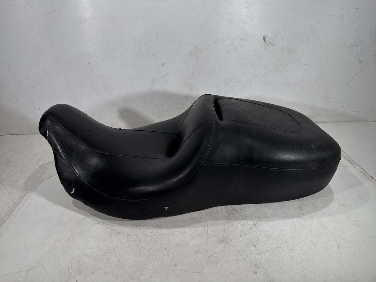 2011 Harley Electra Glide Touring Ultra OEM Passenger Rider Driver Seat Saddle
