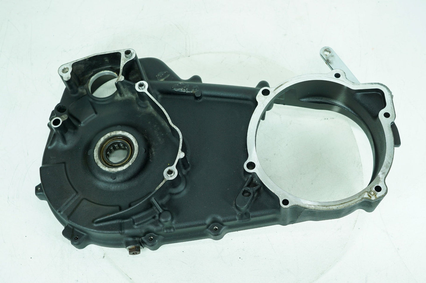 2017 Harley Touring FLHTK Electra Glide Ultra OEM Inner Primary Clutch Cover