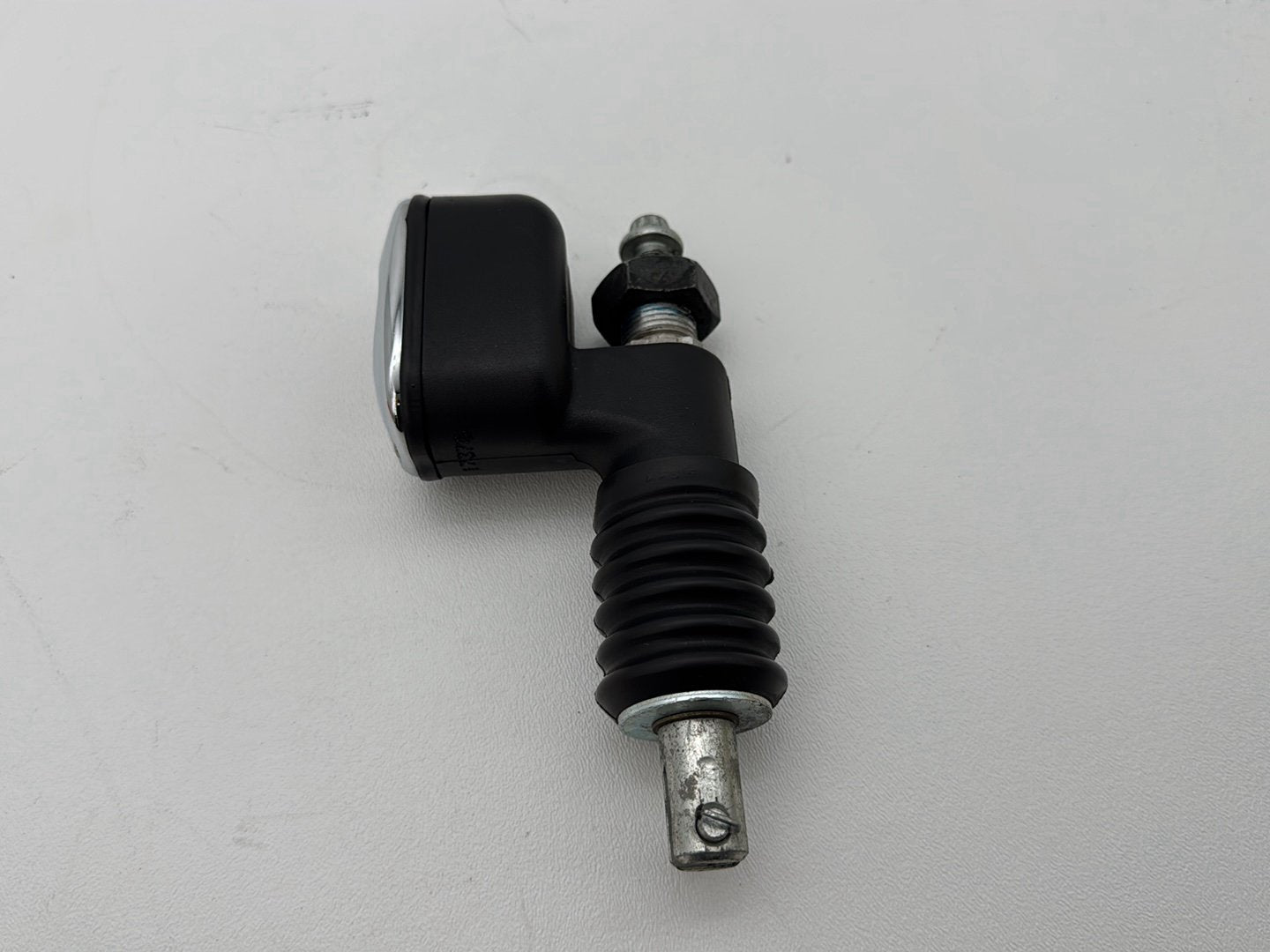 2008 Harley Softail Deluxe FLSTN OEM Rear Brake Master Cylinder Reservoir