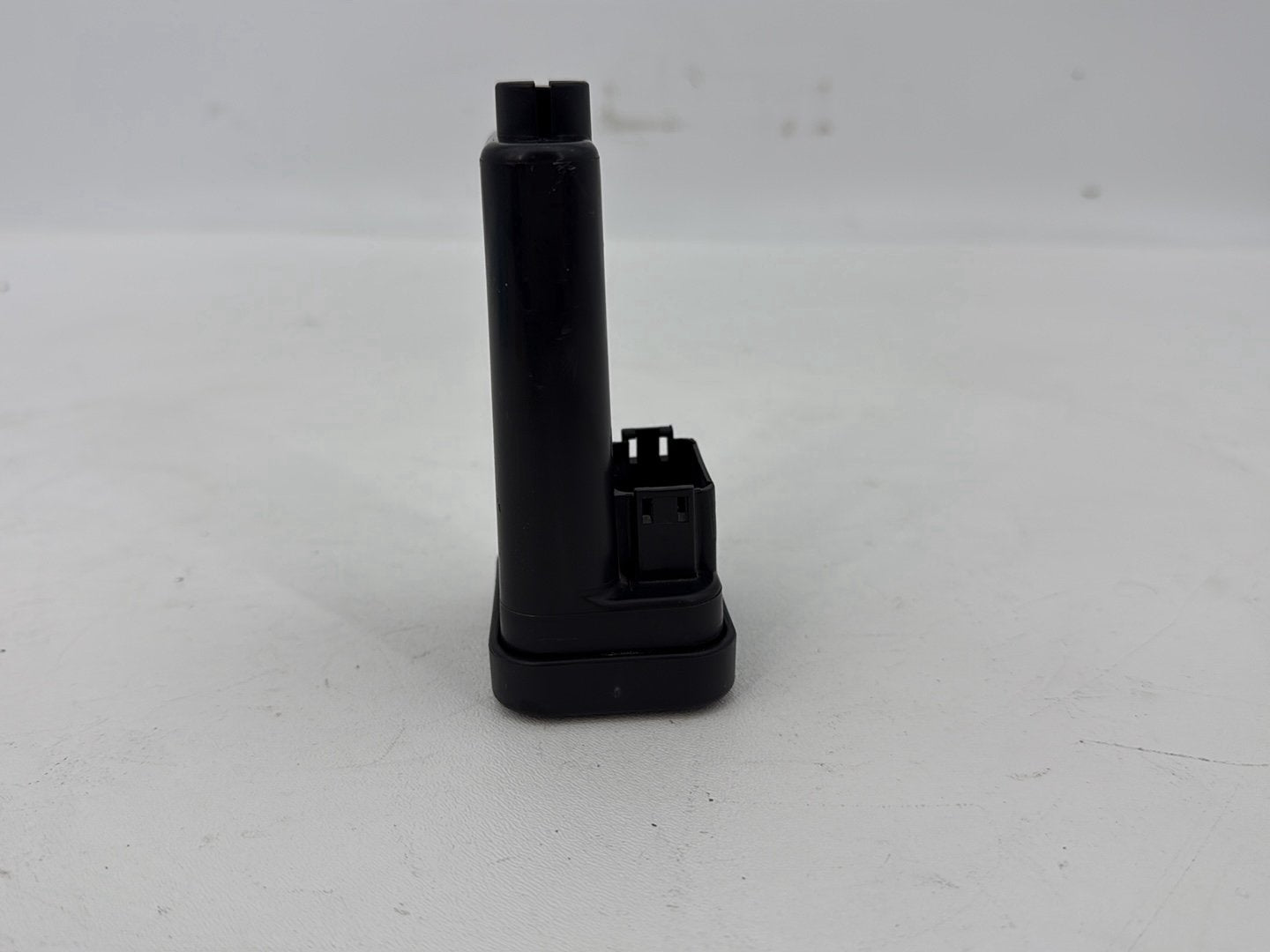 1999 - 2006 Harley-Davidson Dyna Low Rider Turn Signal Security Module TSSM 68921-01C