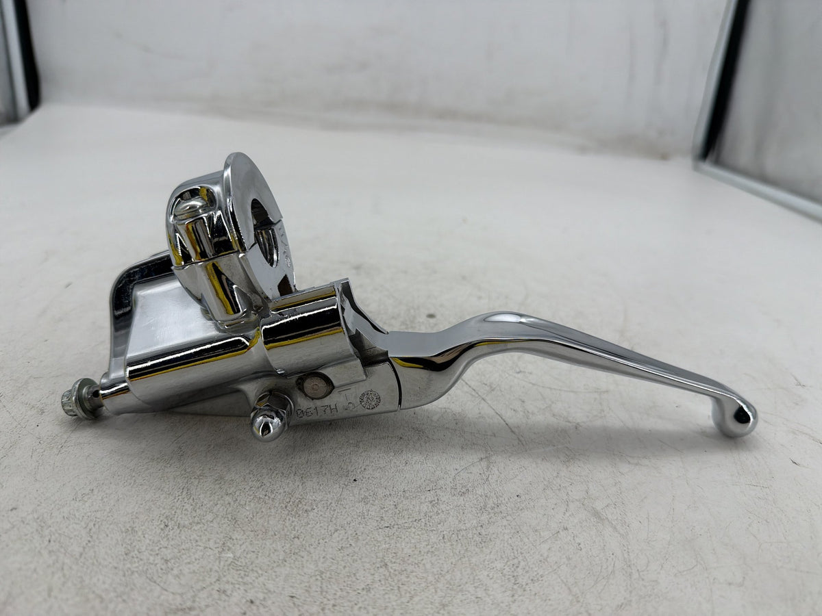 2007 Harley Electra Glide Touring Eagle Front Right Brake Lever Master Cylinder