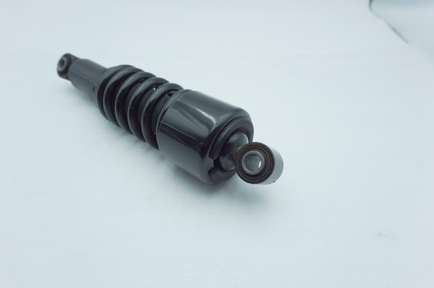 2008 - 2016 Harley-Davidson Dyna Wide Glide Rear 1 Shock Absorber 54615-01