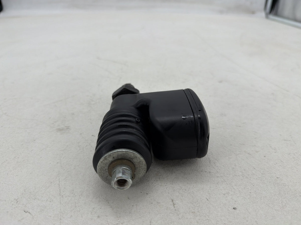 2016 Harley Dyna Fat Bob FXDF 103 OEM Rear Brake Master Cylinder Reservoir ABS