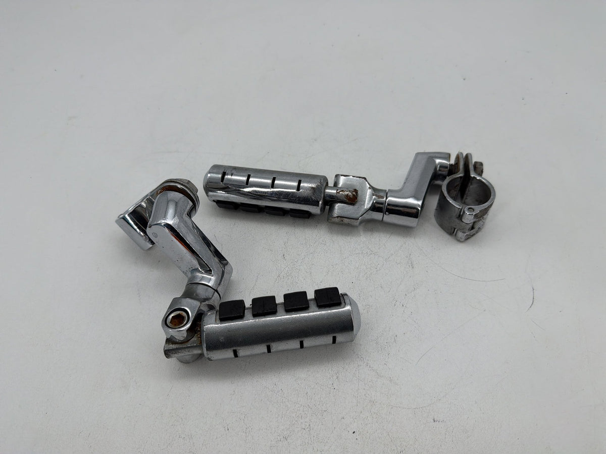 2011 Harley Electra Glide Touring Ultra OEM Front Right Left Highway Foot Pegs