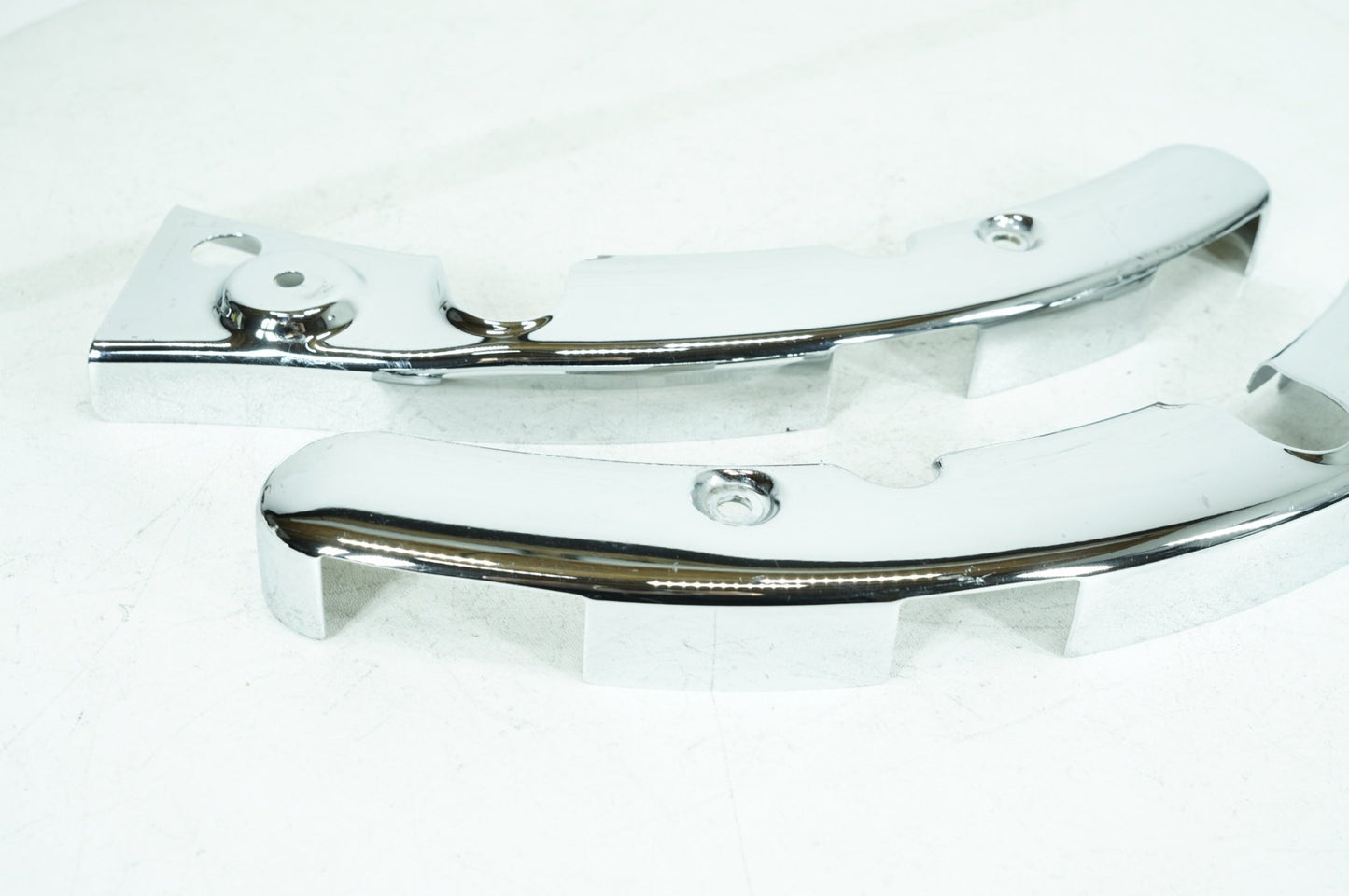 2008 - 2016 Harley-Davidson Touring Electra Glide Ultra Left Right Saddlebag Fender Struts Brackets 47522-09