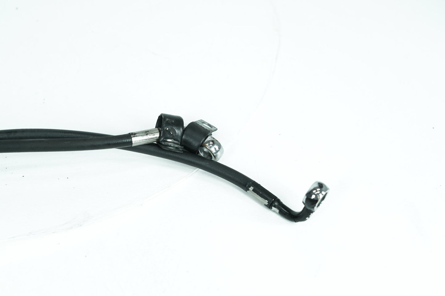 2004 - 2013 Harley-Davidson Sportster Base 883 Front Brake Hose Line Pipe  	46400-04