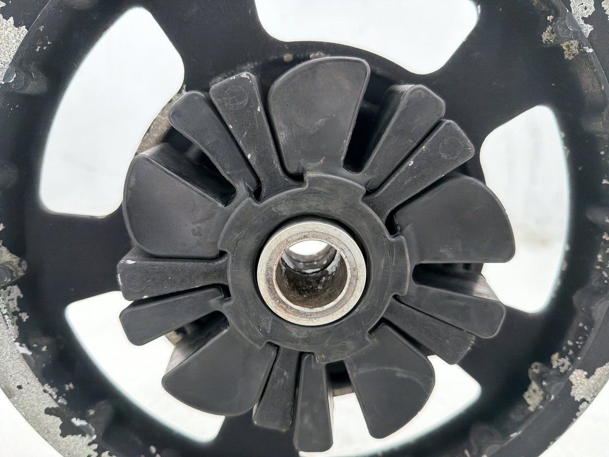 2013 Harley Street Glide Touring FLHX OEM Rear Driver Pulley Sprocket 68T 1"