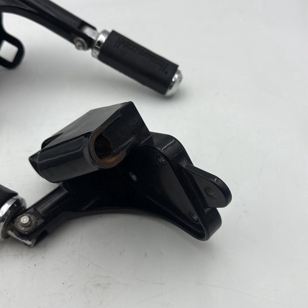 1999 - 2006 Harley-Davidson Softail Night Train Left & Right Driver Step Foot Rest Pegs  	42507-00B