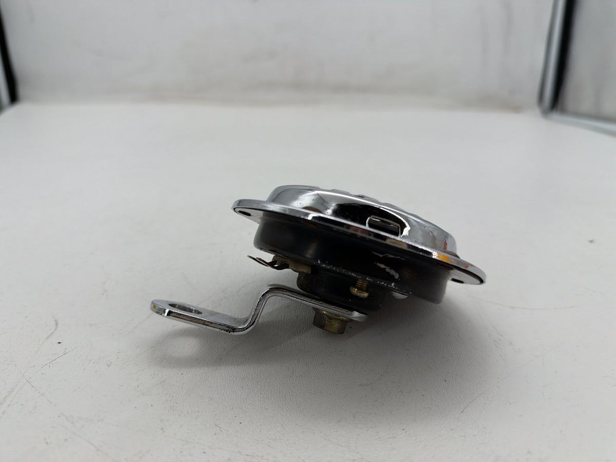 1994 Harley Softail Custom FXSTC OEM Horn Signal Klaxon Chrome Cover
