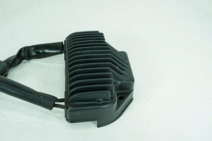 1999 - 2006 Harley-Davidson Dyna Wide Glide Voltage Regulator Rectifier  74631-04