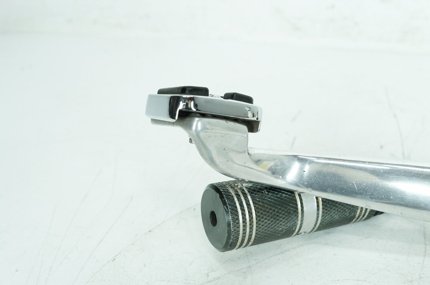 2004 - 2013 Harley-Davidson Sportster Custom Left & Right Driver Step Foot Rest Pegs 42651-04