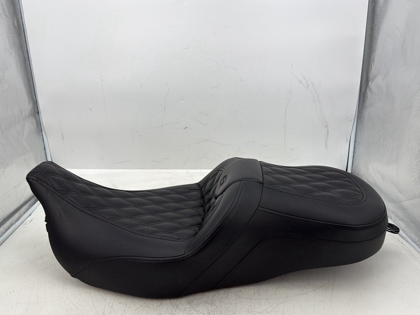 2012 Harley Road Glide Touring FLTRX Custom OEM Passenger Rider Driver Seat Saddle