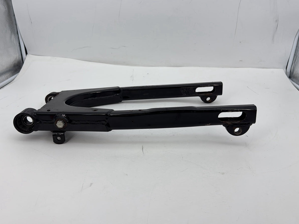 1993 Harley Sportster XLH883H Hugger 883 OEM Rear Fork Swingarm Swing Arm