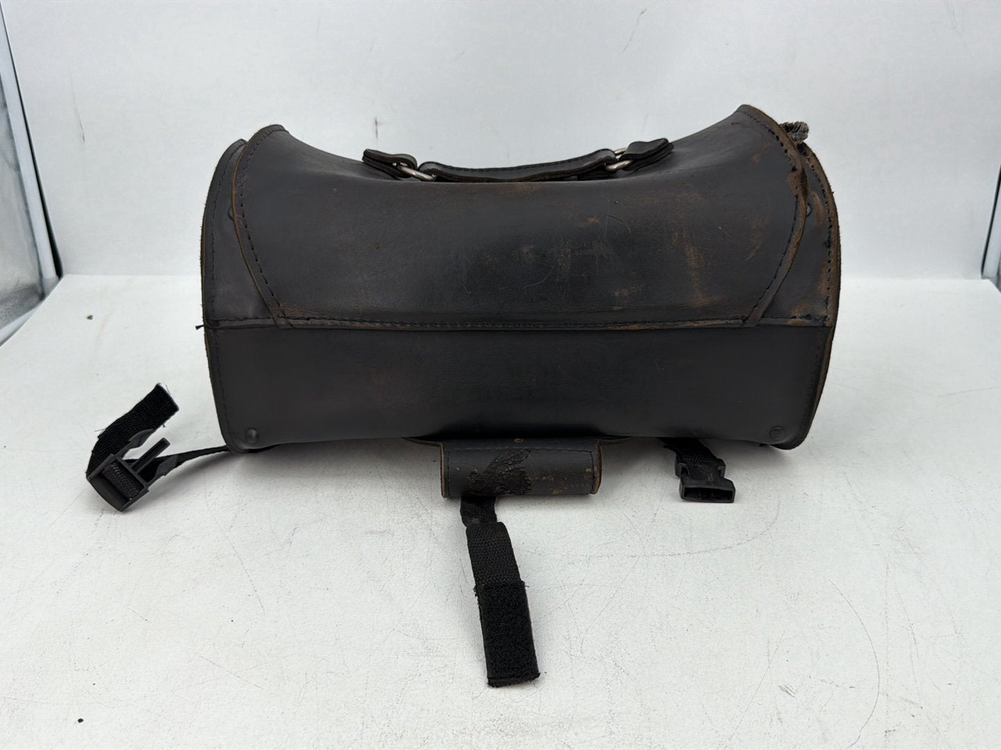 2007 - 2017 Harley-Davidson Dyna Super Glide Custom Front Onboard Tool Bag Leather Storage A120834-0