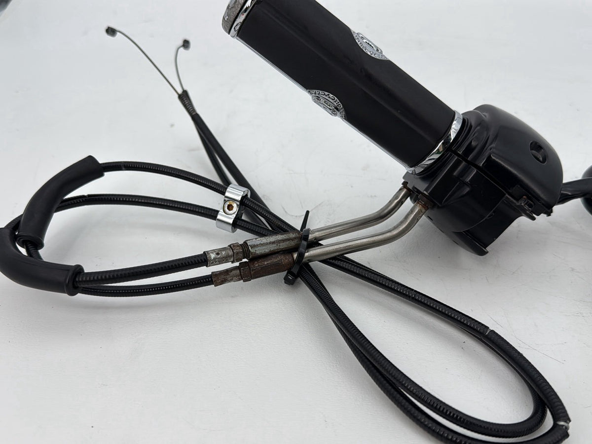 2009 Harley Sportster XL1200C 1200 OEM Right Engine Start Kill Switches Controls