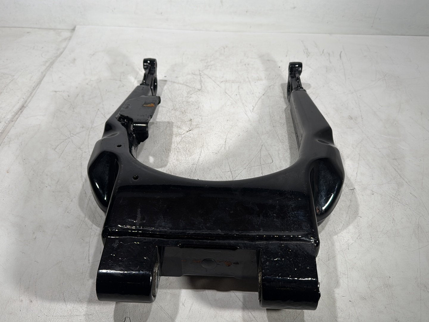 2011 Harley Street Glide Touring FLHX OEM Rear Fork Swingarm Swing Arm