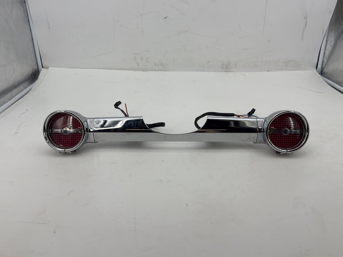 2011 Harley Road King Touring FLHRC Classic OEM Rear Left & Right Turn Signals