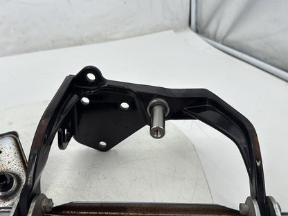 2004 Harley Softail FLSTC Heritage Classic OEM Left Right Driver Floorboard Foot Rest