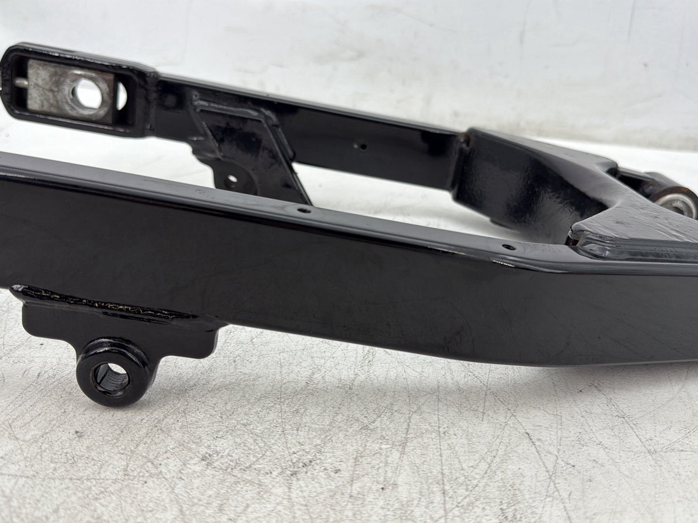 2010 Harley Dyna Fat Bob FXDF OEM Rear Fork Swingarm Swing Arm