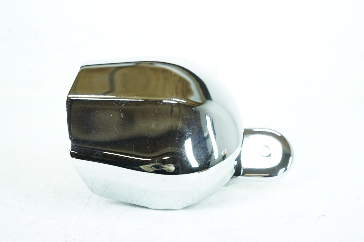2000 - 2006 Harley-Davidson Softail Heritage Classic Horn Signal Klaxon Chrome Cover 69012-93A