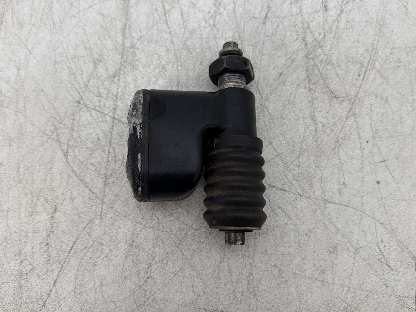 2007 Harley Dyna Street Bob FXDBI OEM Rear Brake Master Cylinder Reservoir