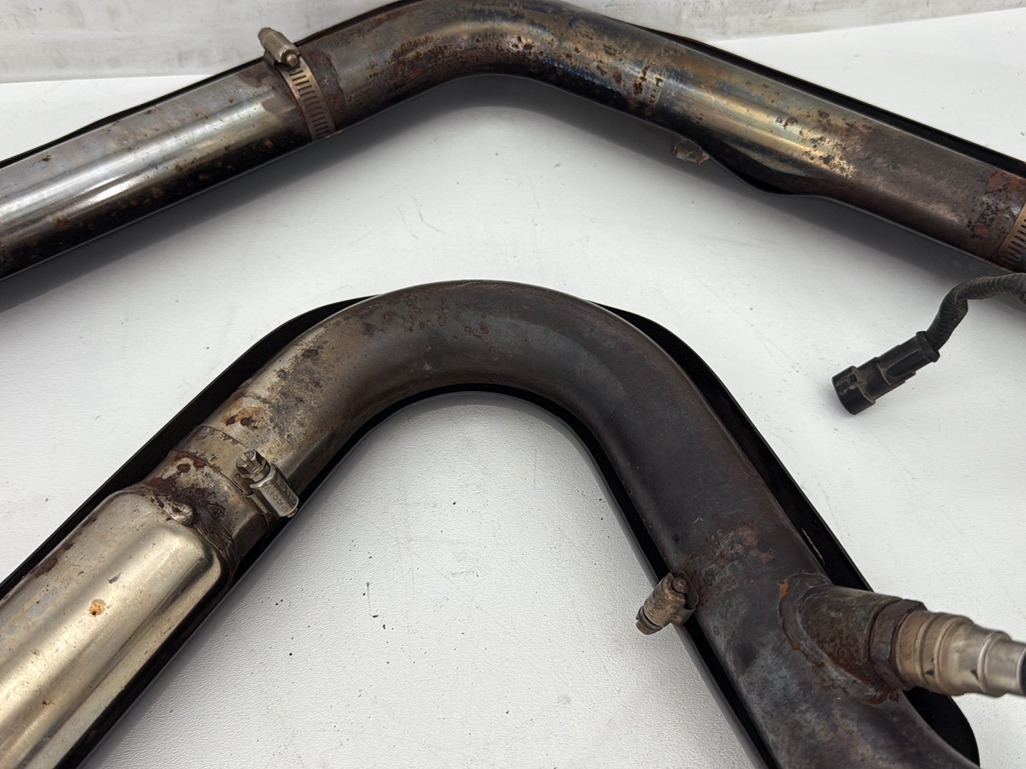 2006 Harley Dyna FXDWGI Wide Glide OEM Exhaust Header Pipes Vance & Hines