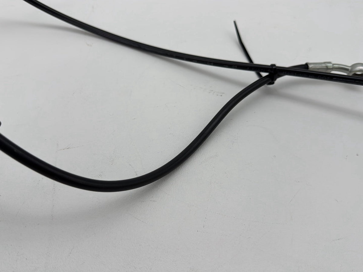 2008 Harley Softail Deluxe FLSTN OEM Front Brake Hose Line Pipe