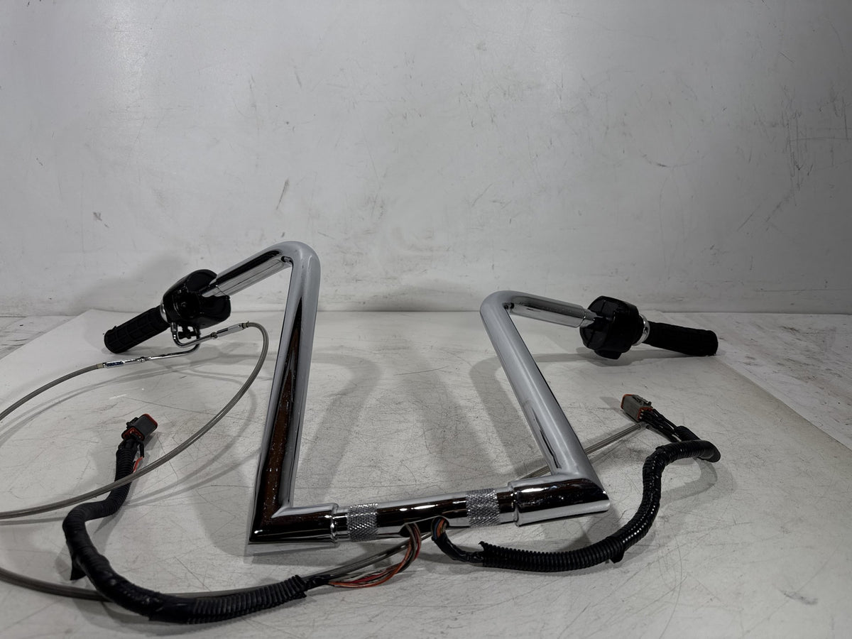 04 Harley Heritage Softail Classic Handlebars Left Right Switches Controls BENT