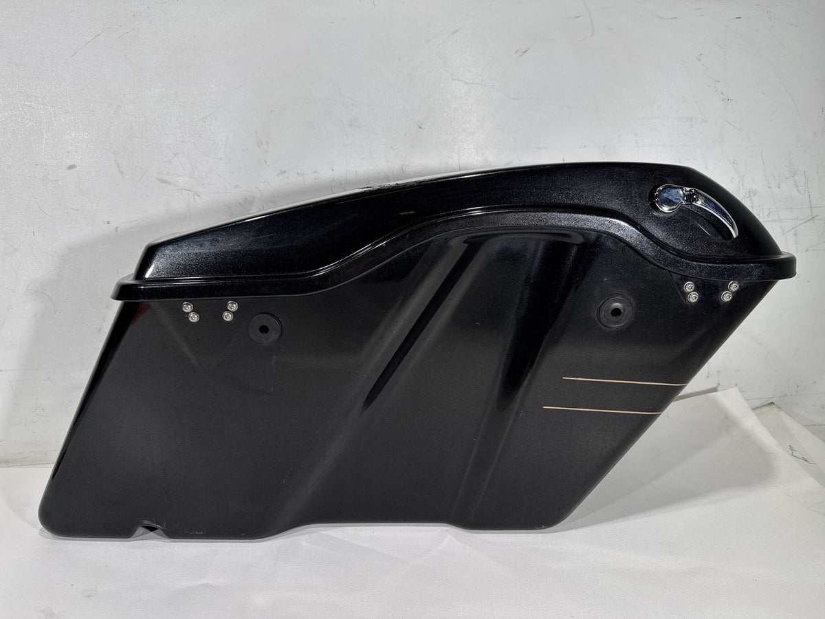 2016 Harley Road Glide Touring FLTRXS OEM Left 1 Saddlebag Luggage NO Key