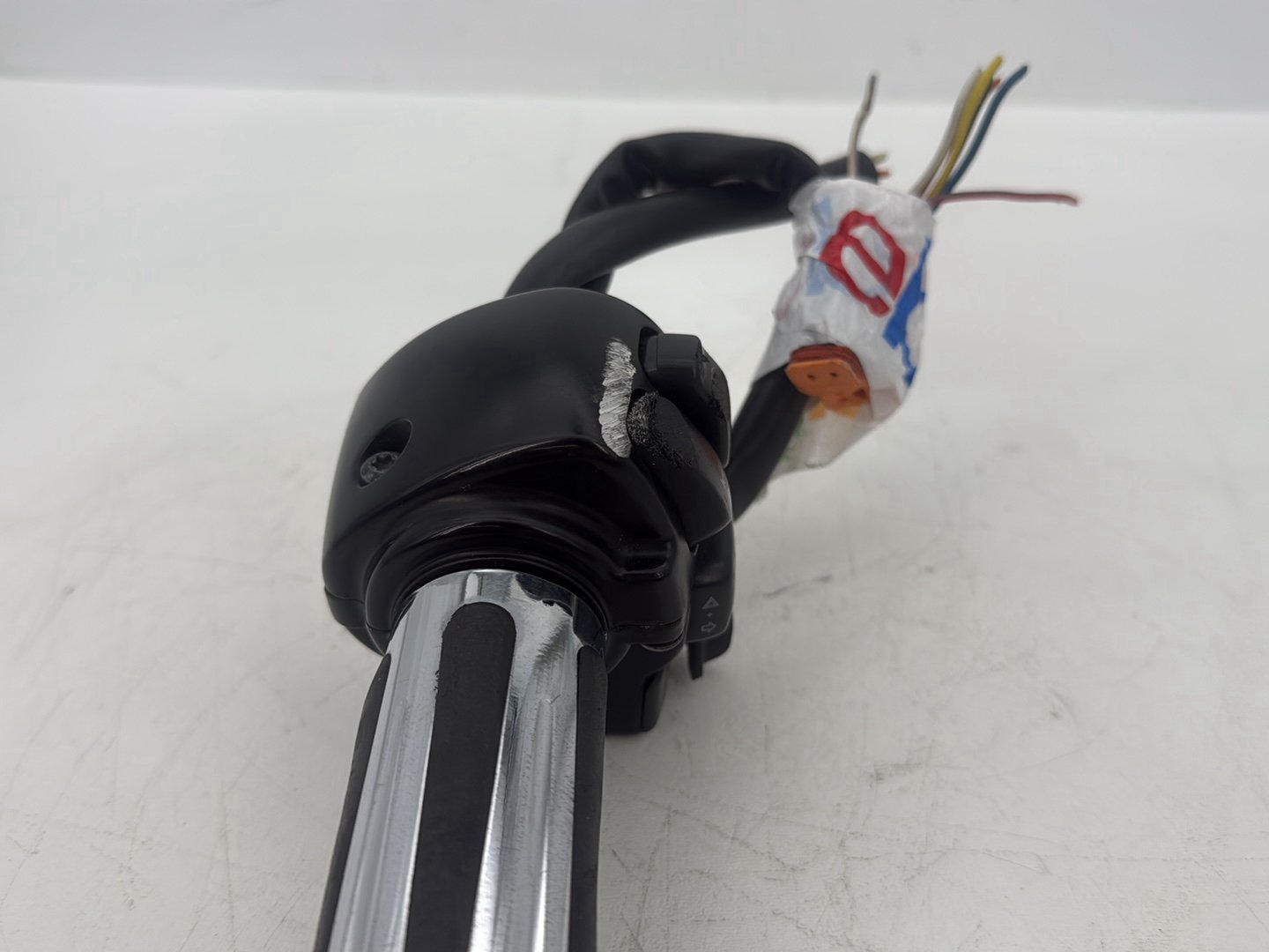 2005 Harley Touring FLHRCI Road King Classic OEM Left Turn Signal Headlight Switches Controls